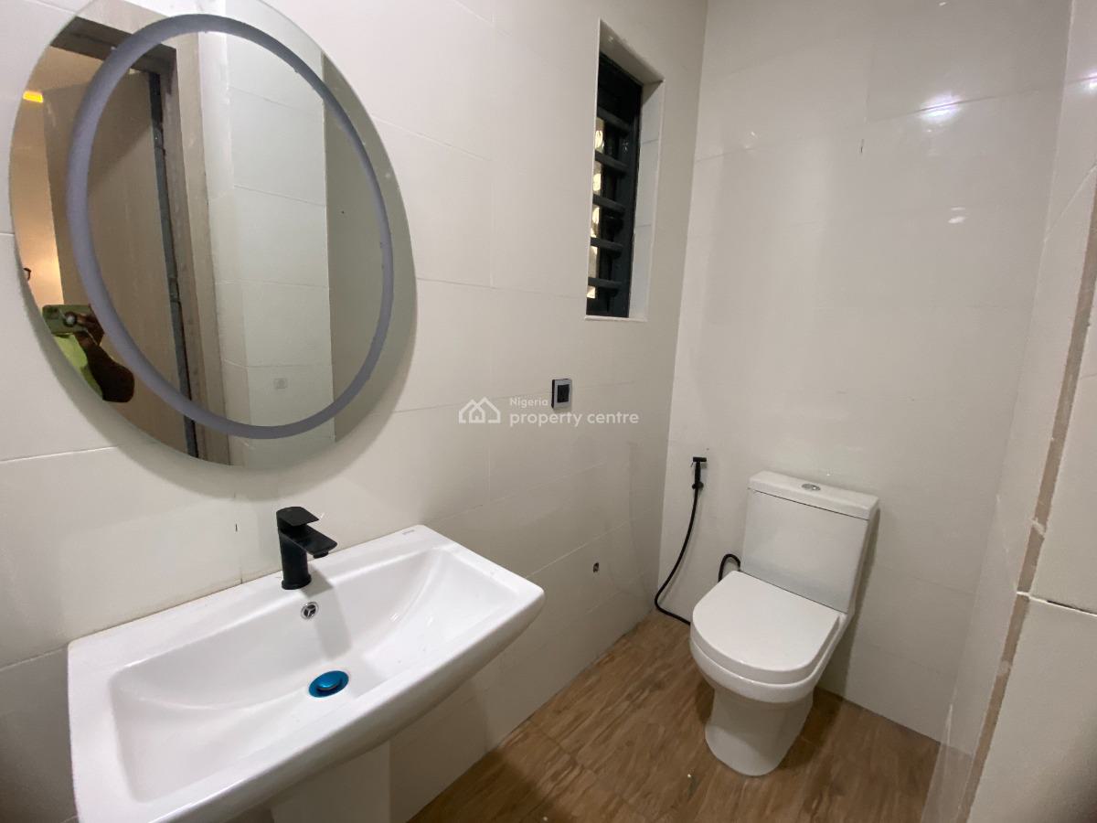 Luxury 1-bedroom Apartment., Lekki Phase 1, Lekki, Lagos, Mini Flat (room and Parlour) for Sale