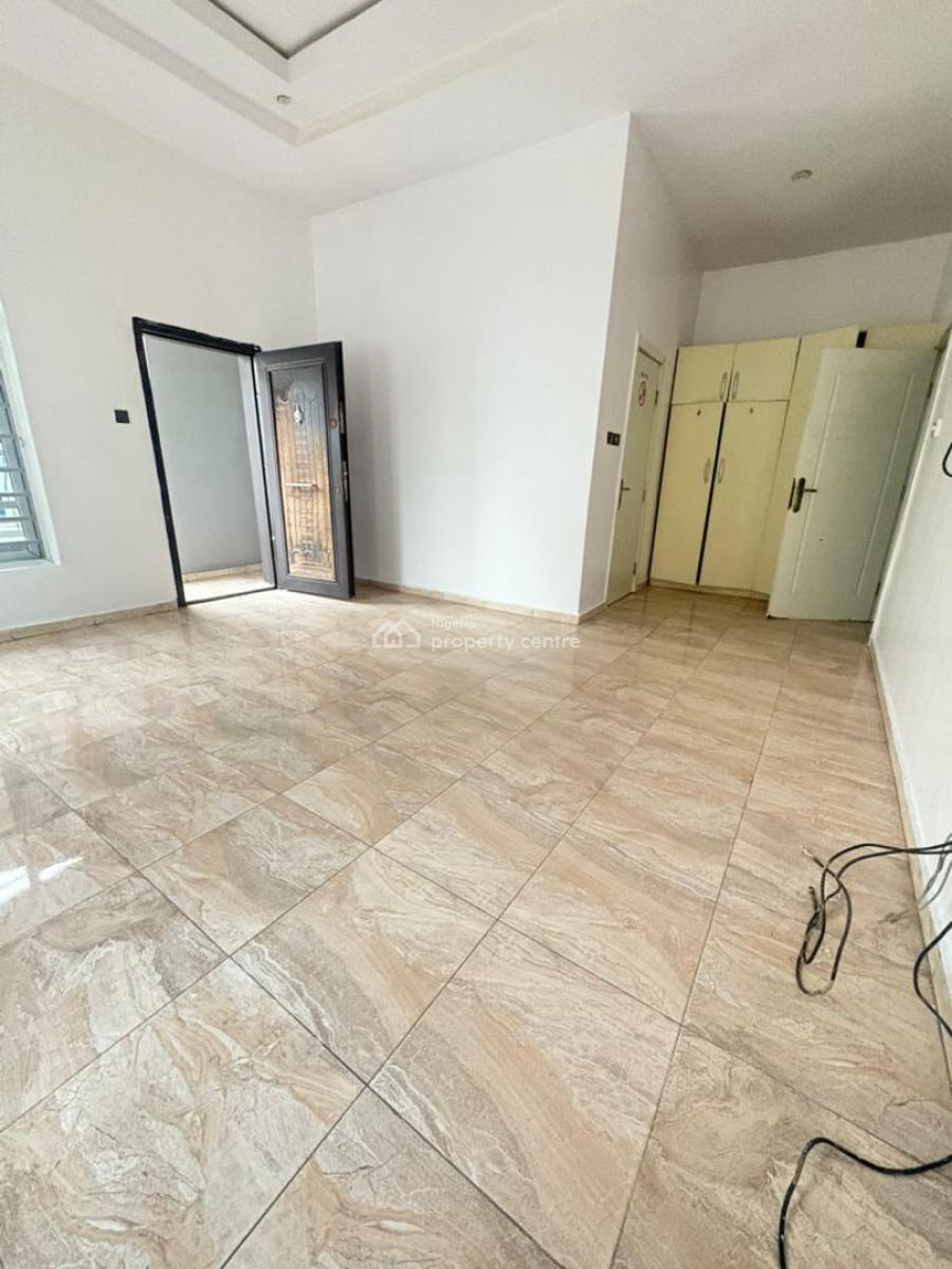 Exquisite Master Bedroom Apartment, Ikota, Lekki Phase 2, Lekki, Lagos, Flat / Apartment for Rent