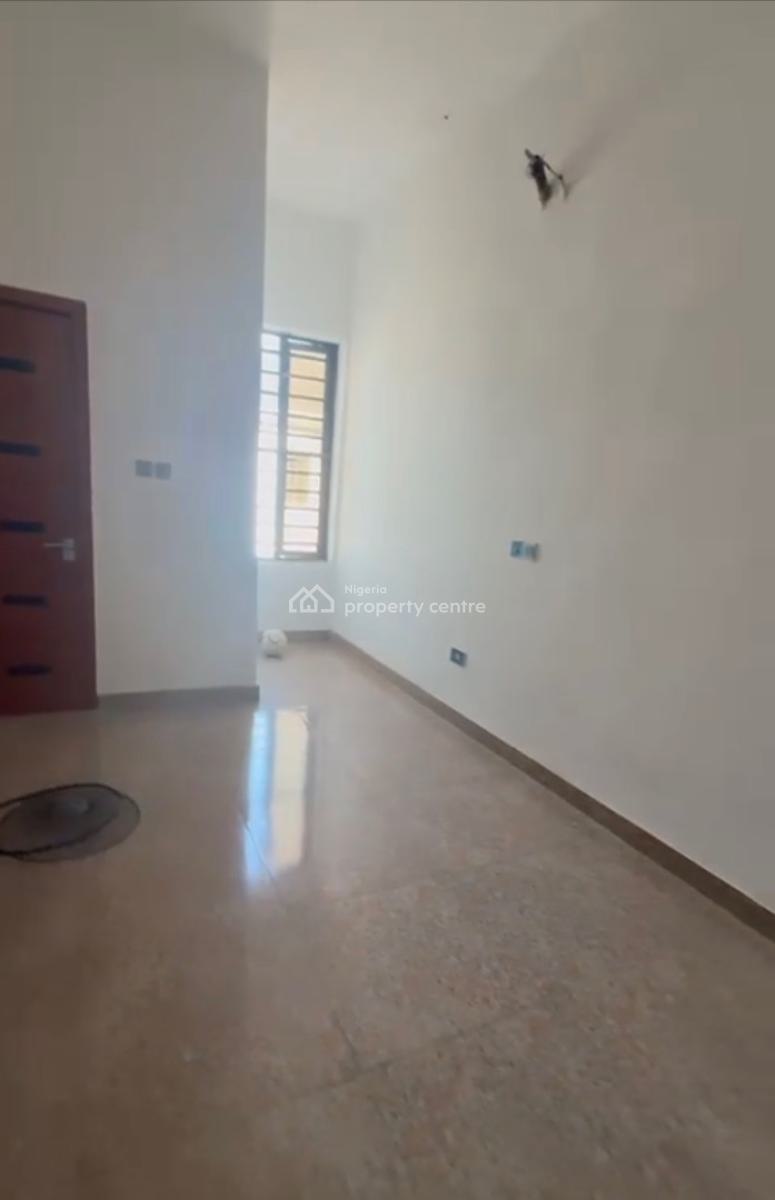 Bedroom in a Shared Apartment, Lekki County, Ikota, Lekki, Lagos, Self Contain (single Rooms) for Rent