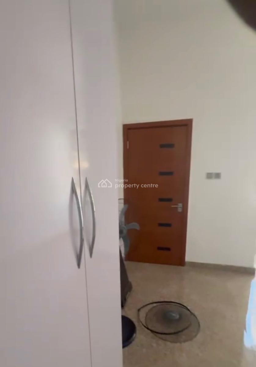 Bedroom in a Shared Apartment, Lekki County, Ikota, Lekki, Lagos, Self Contain (single Rooms) for Rent