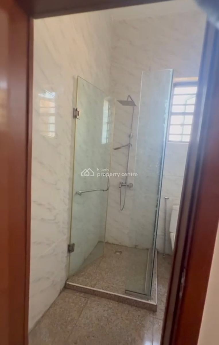 Bedroom in a Shared Apartment, Lekki County, Ikota, Lekki, Lagos, Self Contain (single Rooms) for Rent