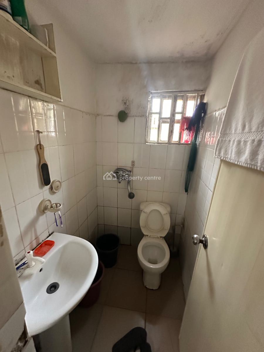 a Standard Room Self Contain Apartment, 3rd Avenue, Gwarinpa, Abuja, Self Contain (single Rooms) for Sale