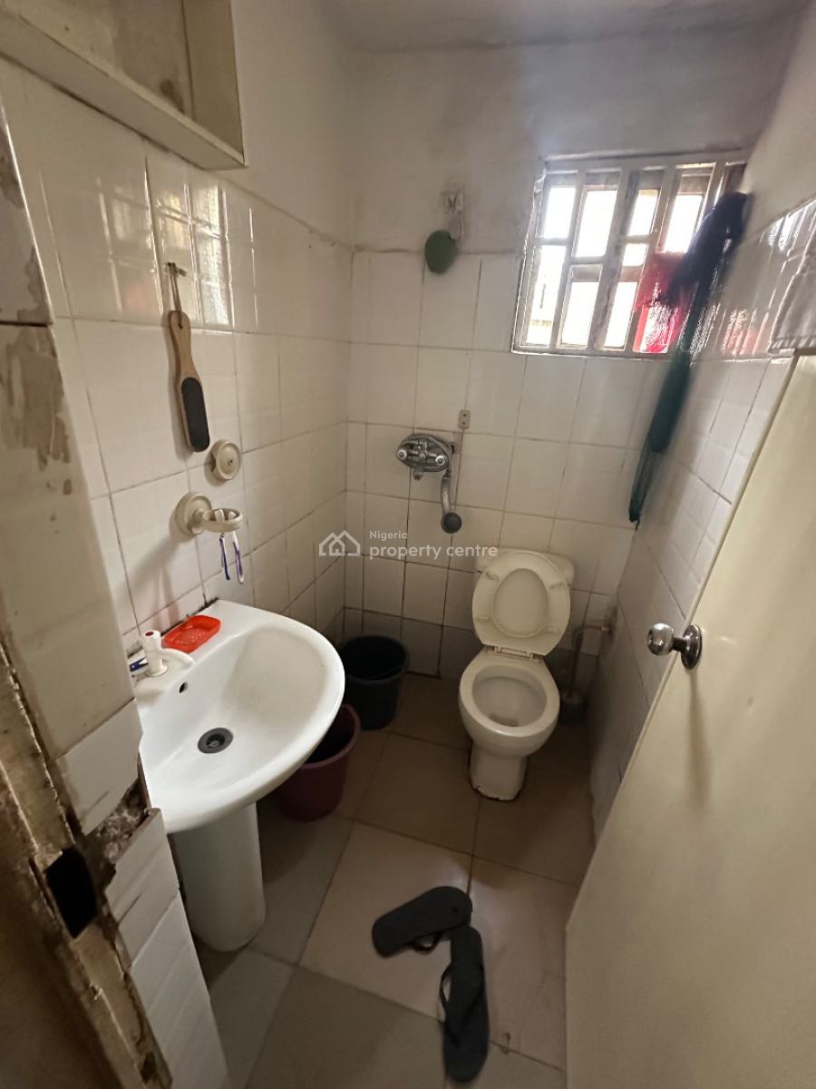 a Standard Room Self Contain Apartment, 3rd Avenue, Gwarinpa, Abuja, Self Contain (single Rooms) for Sale