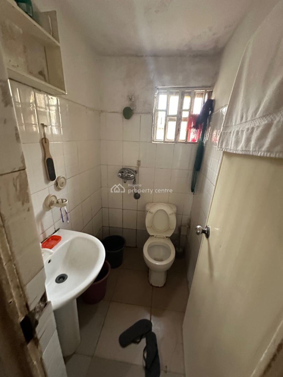 a Standard Room Self Contain Apartment, 3rd Avenue, Gwarinpa, Abuja, Self Contain (single Rooms) for Sale
