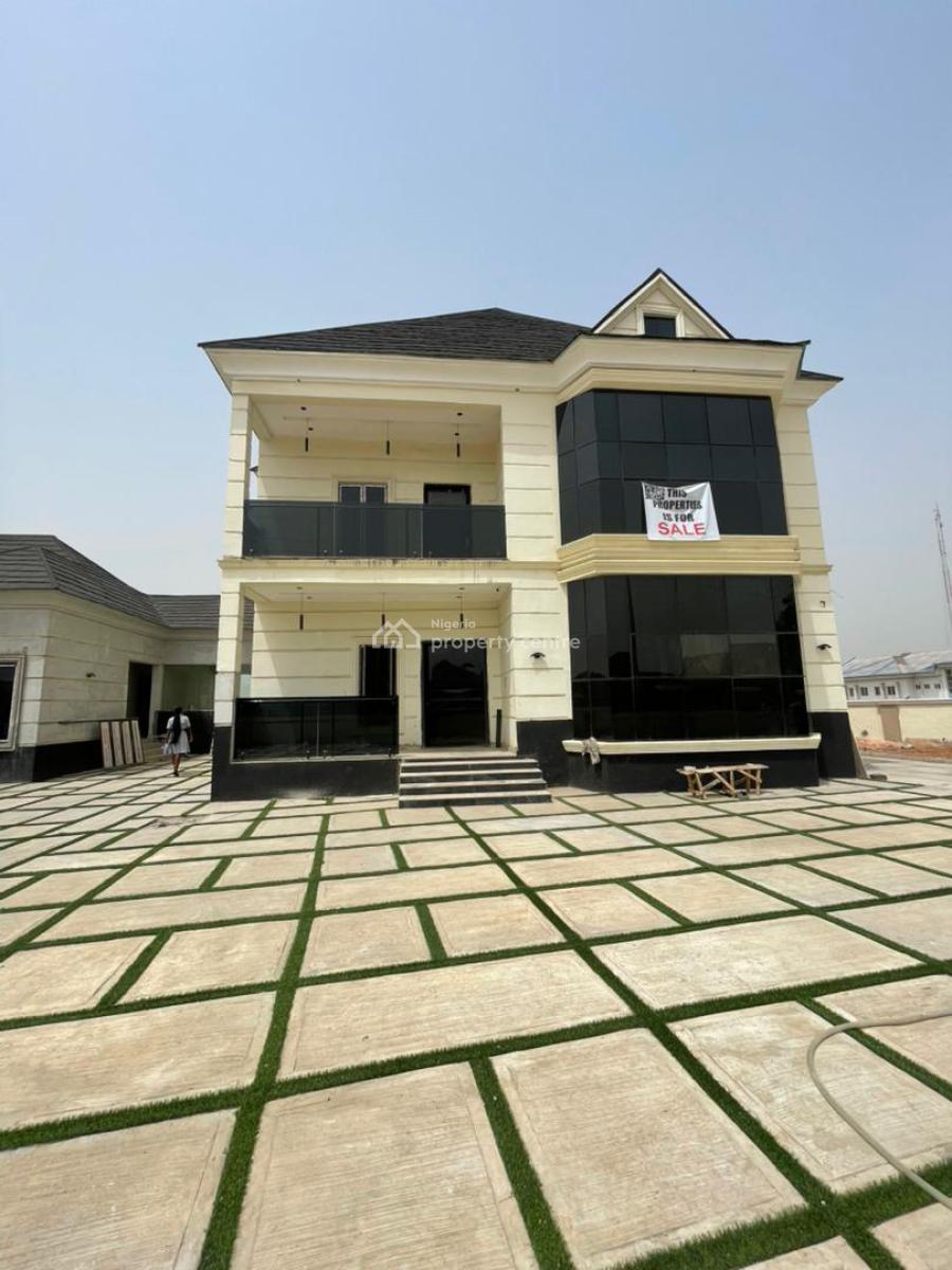 Smart 5-bedroom Fully Detached Duplex with 2-b.q, Dakibiyu District, Dakibiyu, Abuja, Detached Duplex for Sale