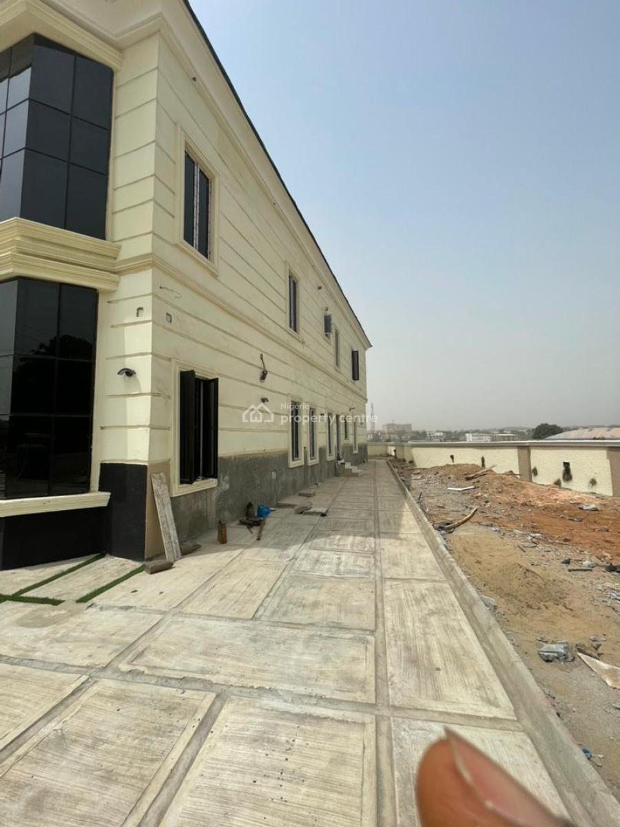 Smart 5-bedroom Fully Detached Duplex with 2-b.q, Dakibiyu District, Dakibiyu, Abuja, Detached Duplex for Sale