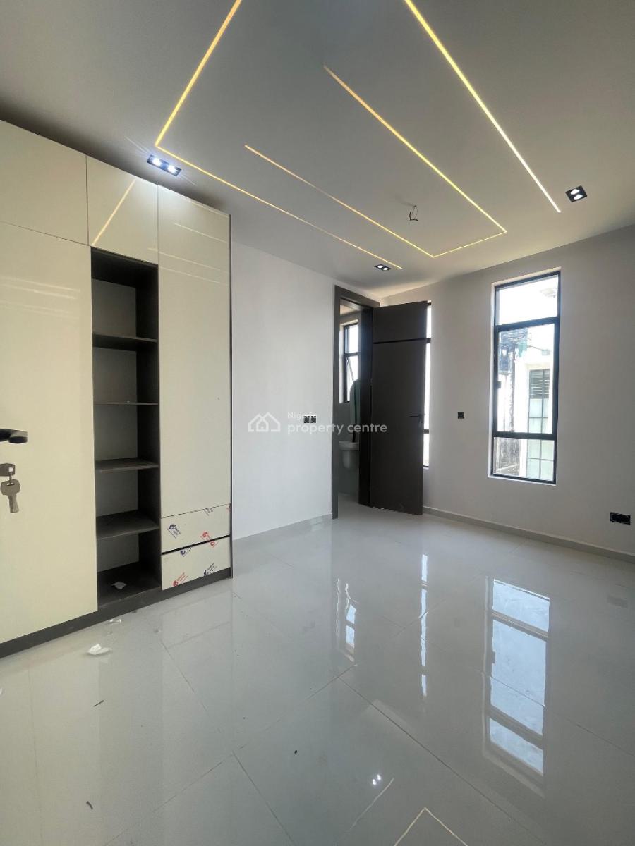 Exquisite Luxury Spacious 5 Bedroom Fully Detached Duplex, Chevron, Lekki, Lagos, Detached Duplex for Sale
