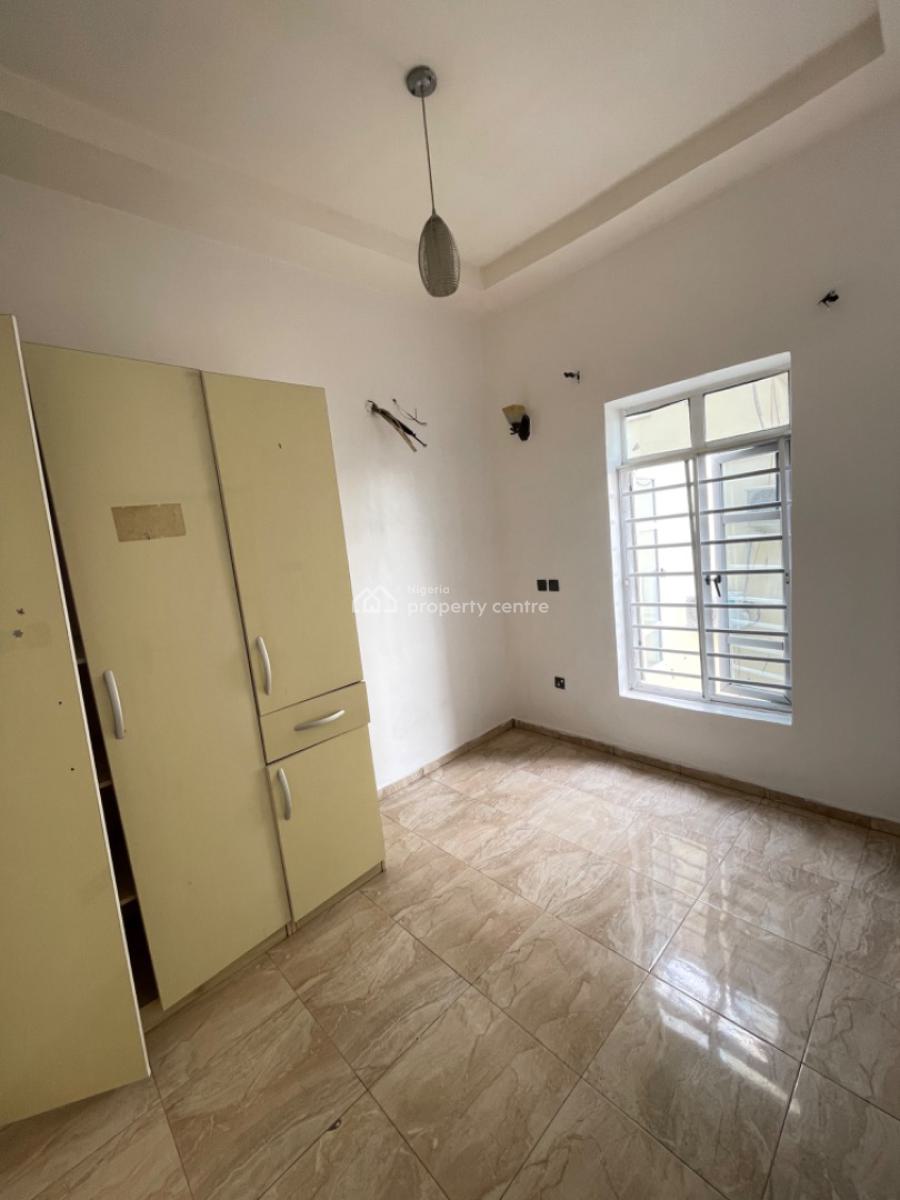 Shared Apartments -- Single Room with Shared Kitchen, Ikota Villa Estate, Ikota, Lekki, Lagos, Flat / Apartment for Rent