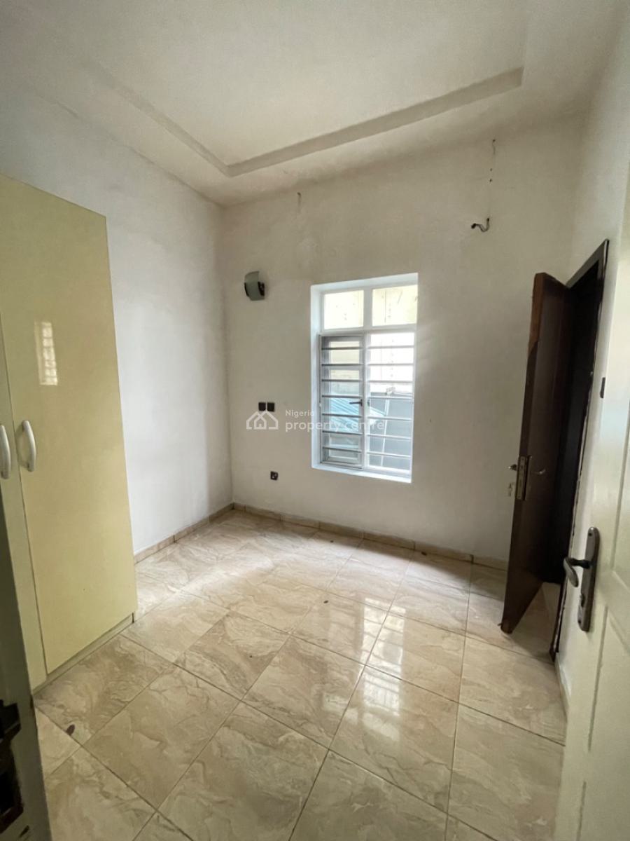 Shared Apartments -- Downstairs Room with Shared Kitchen, Ikota Villa Estate, Ikota, Lekki, Lagos, Flat / Apartment for Rent
