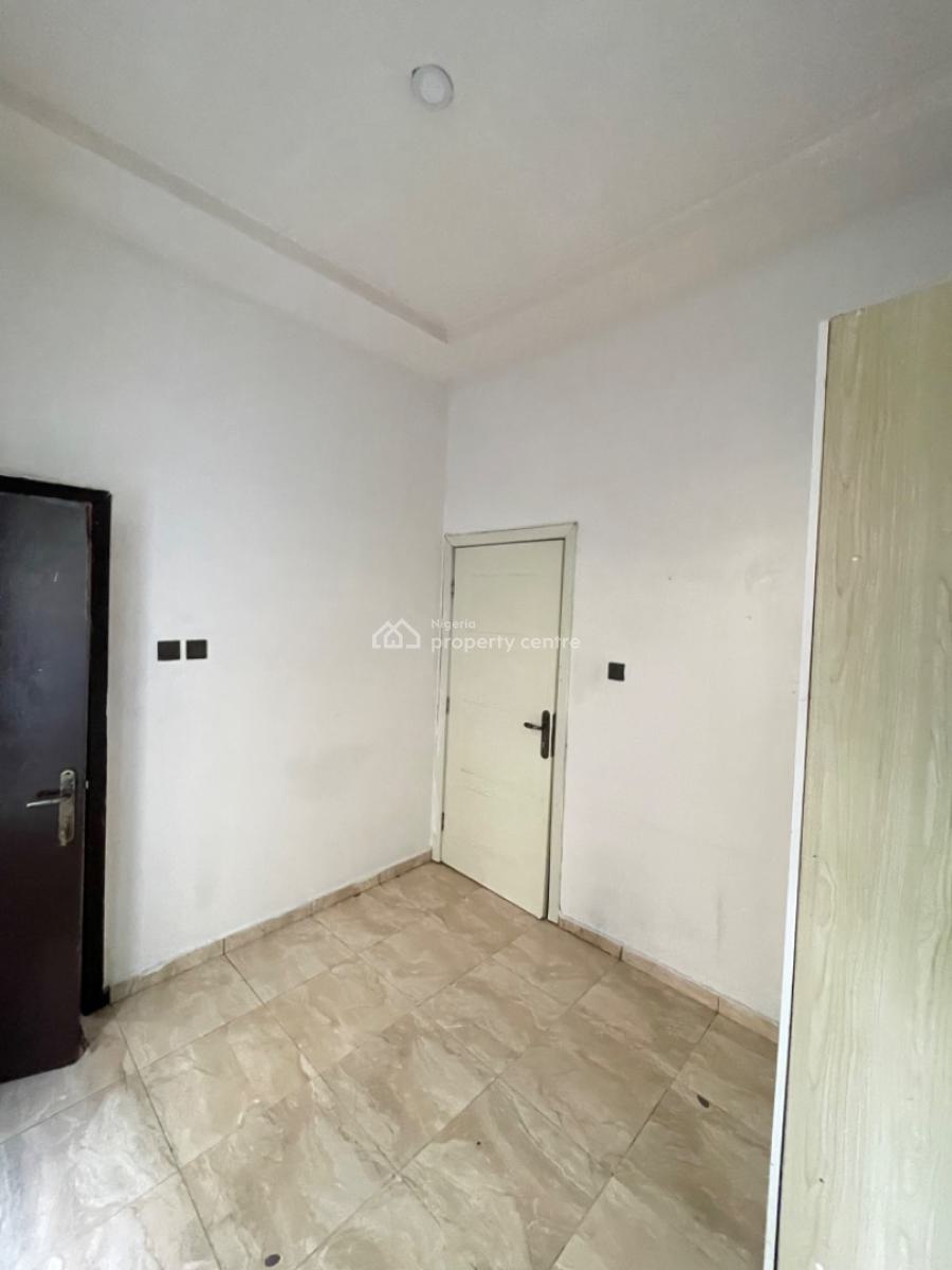 Shared Apartments -- Downstairs Room with Shared Kitchen, Ikota Villa Estate, Ikota, Lekki, Lagos, Flat / Apartment for Rent
