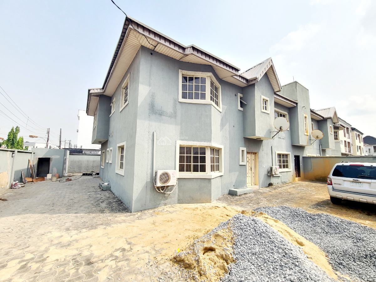 Spacious 3 Bedroom Flat_ Upstairs, Agungi, Lekki, Lagos, Flat / Apartment for Rent