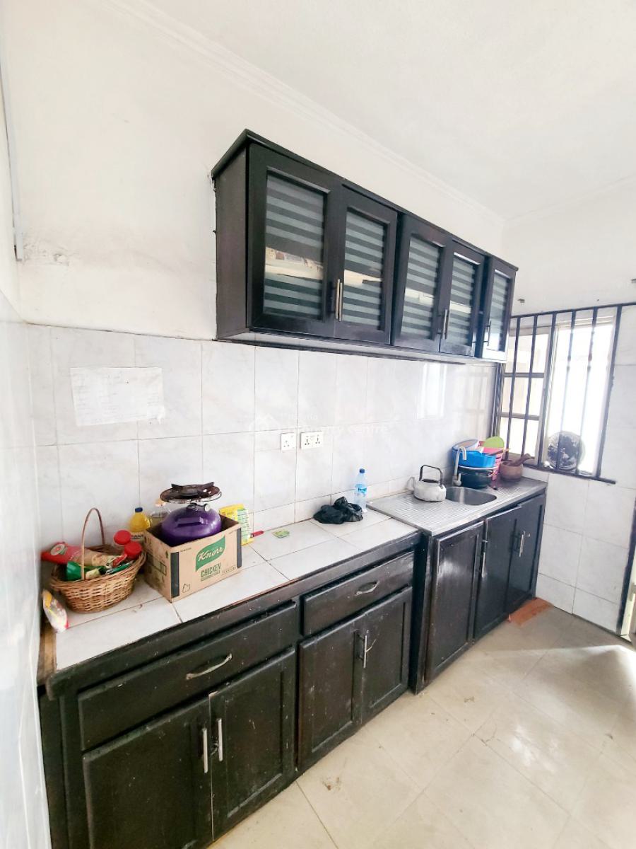 Spacious 3 Bedroom Flat_ Upstairs, Agungi, Lekki, Lagos, Flat / Apartment for Rent
