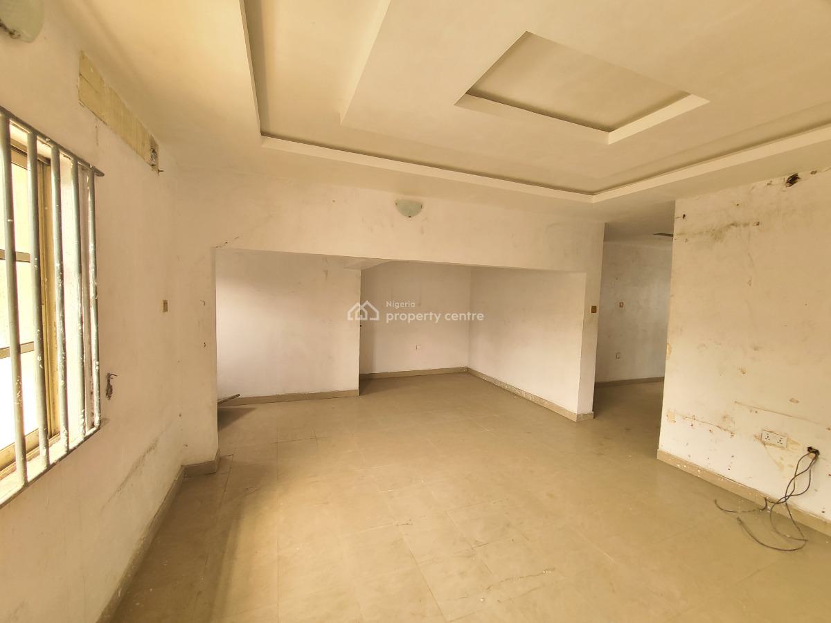 Spacious 3 Bedroom Flat_ Upstairs, Agungi, Lekki, Lagos, Flat / Apartment for Rent