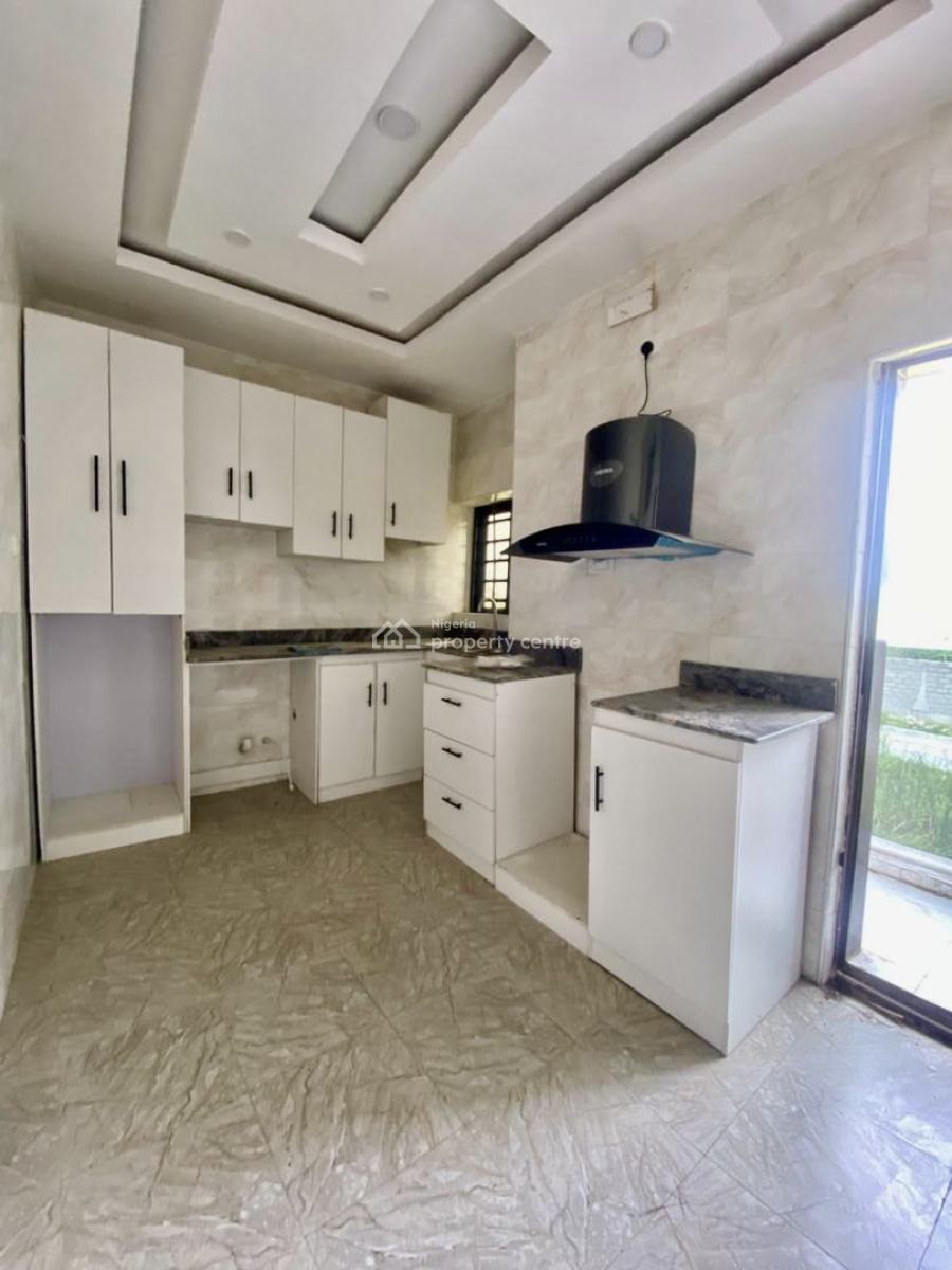 Luxury  Ali En Suite Upstairs, Thera Annex, Sangotedo, Ajah, Lagos, Flat / Apartment for Rent