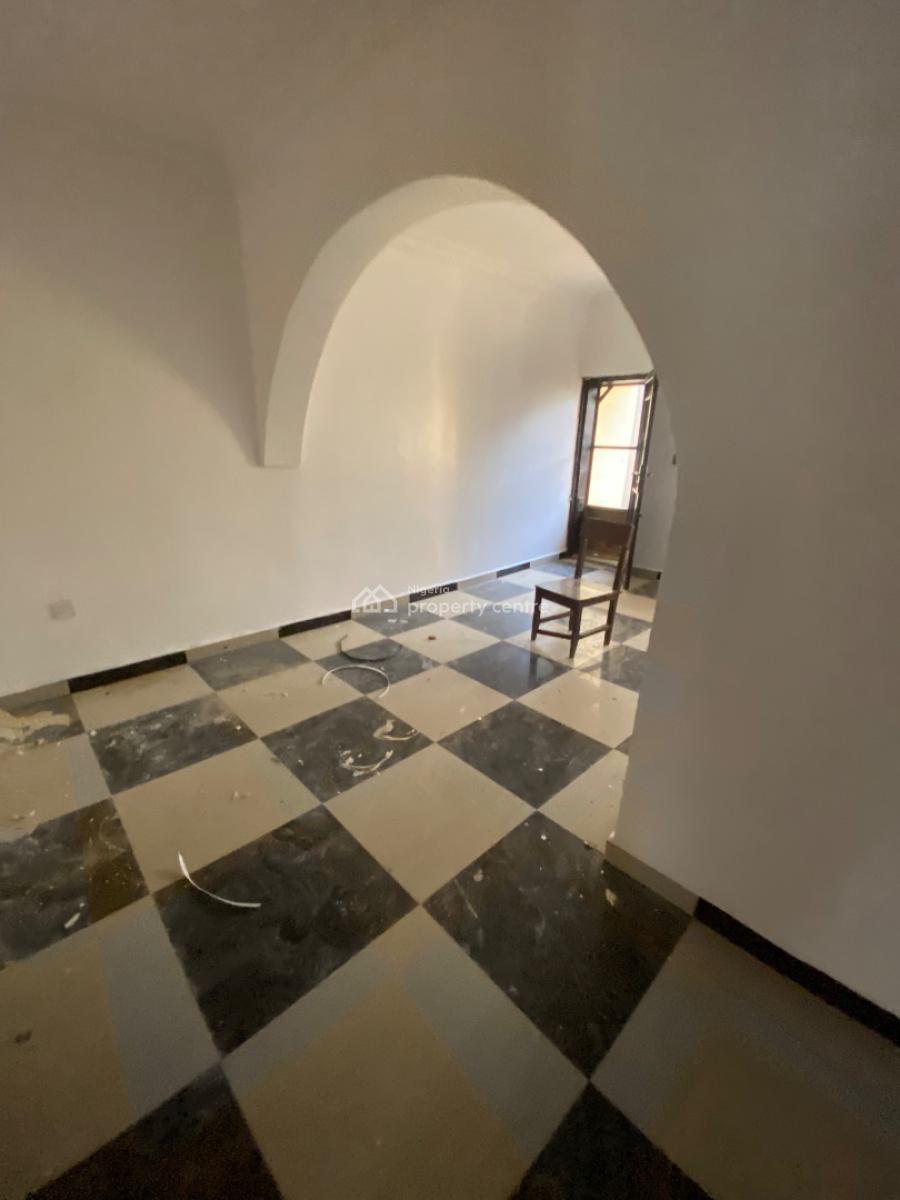 Spacious Sharp 3 Bedroom Apartment in a Decent Neighborhood, Ago Palace, Isolo, Lagos, Flat / Apartment for Rent