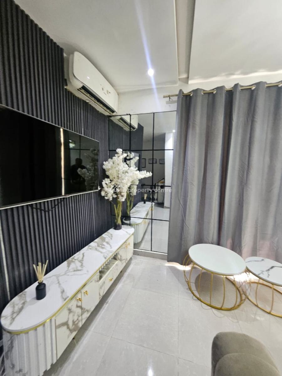 3bedroom Apartment, Ologolo Lekki, Ologolo, Lekki, Lagos, Flat / Apartment for Rent