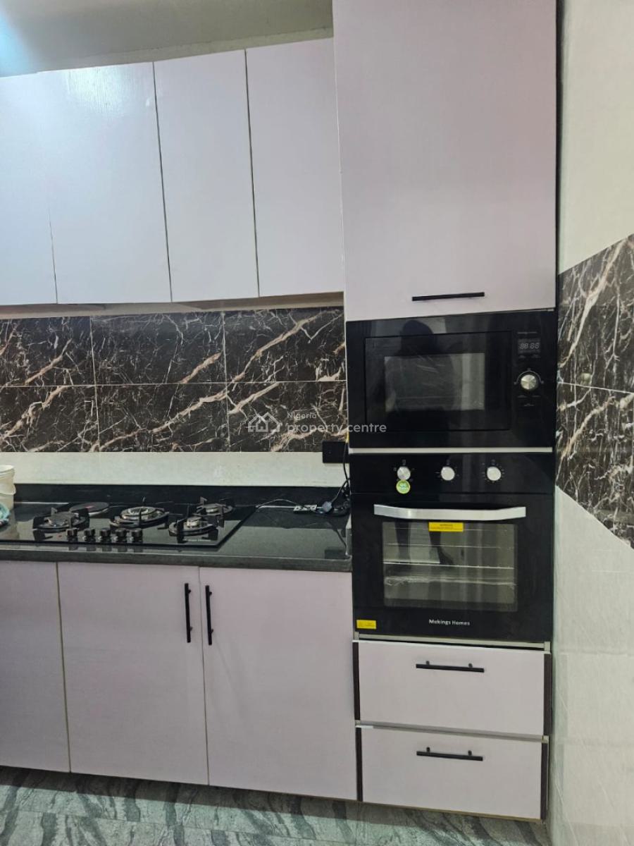 3bedroom Apartment, Ologolo Lekki, Ologolo, Lekki, Lagos, Flat / Apartment for Rent