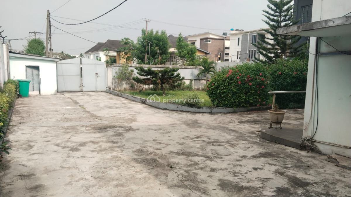 4 Bedroom Fully Detached Duplex Self Compound with Two Bq, Shoninibare Estate, Maryland, Lagos, Detached Duplex for Rent