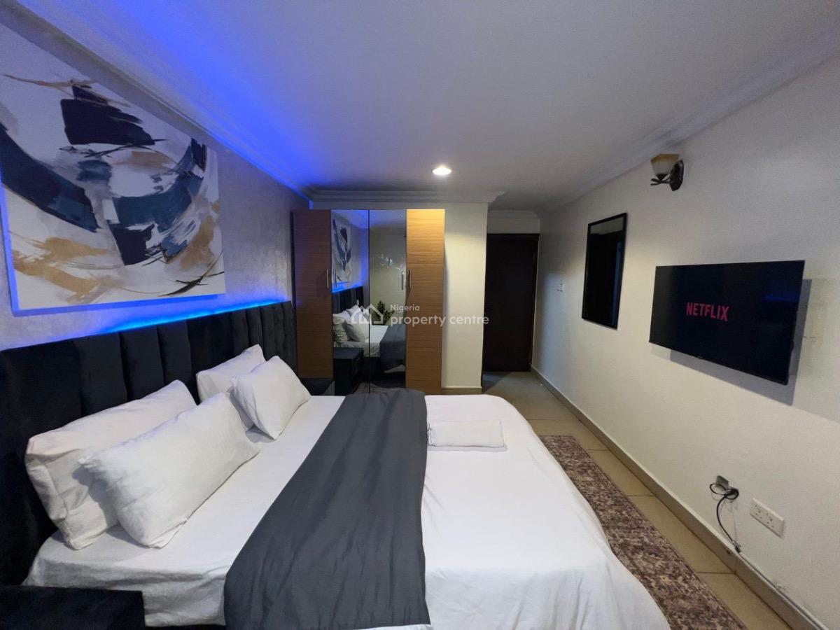 Brand New Luxury Three Bedroom Duplex in a Serene Environment., Lekki Phase 1, Lekki, Lagos, Flat / Apartment Short Let