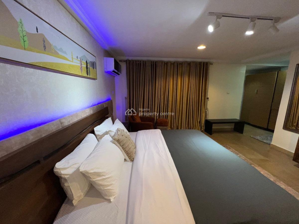 Brand New Luxury Three Bedroom Duplex in a Serene Environment., Lekki Phase 1, Lekki, Lagos, Flat / Apartment Short Let