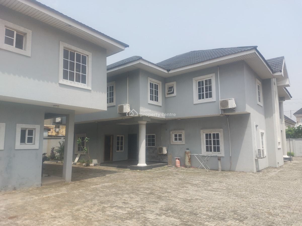 5 Bedrooms Detached Duplex with a Bq, 3 Bedrooms Guesthouse with 2 Rooms, Off Admiralty Road, Lekki Phase 1, Lekki, Lagos, Detached Duplex for Rent