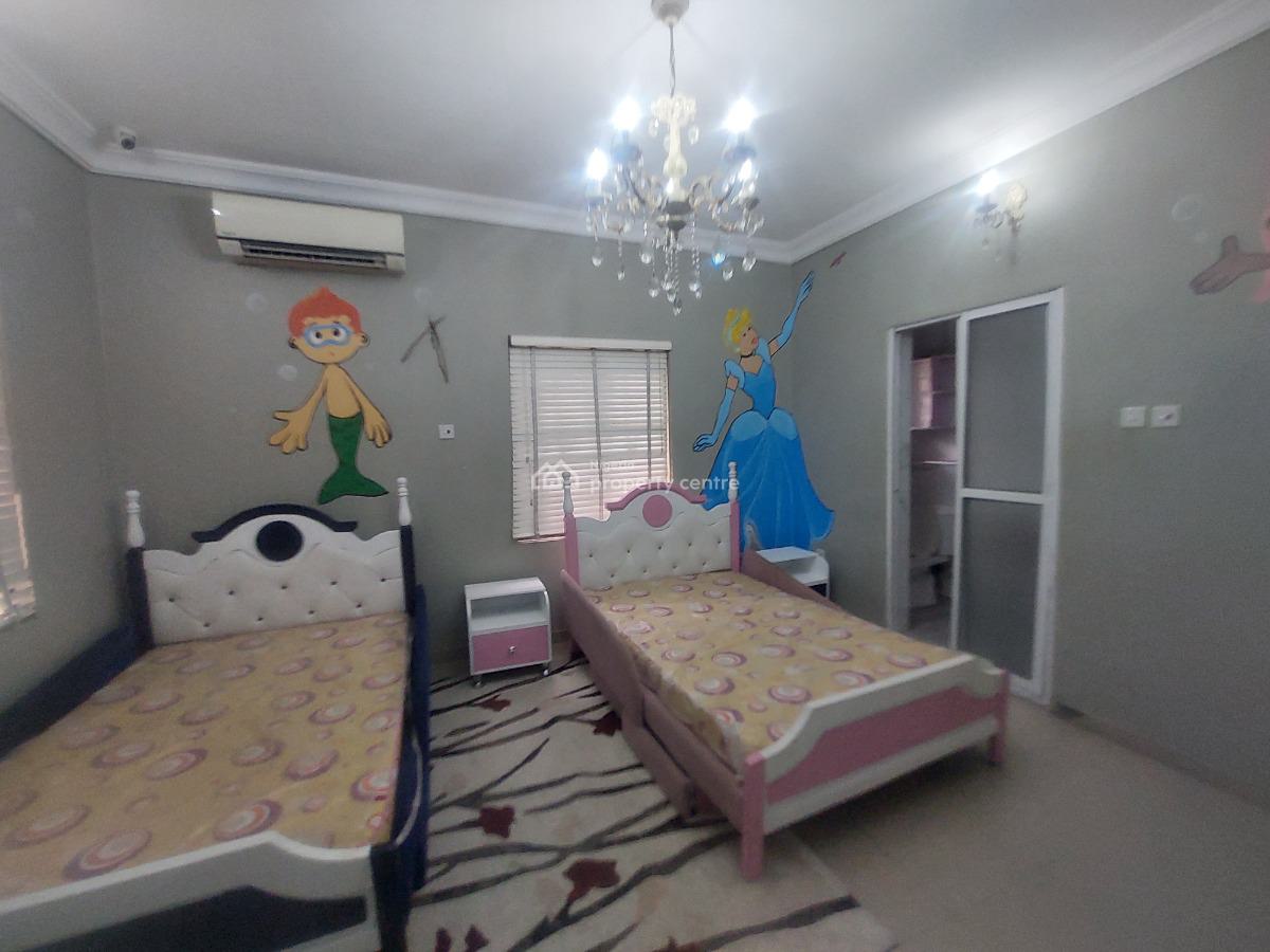 5 Bedrooms Detached Duplex with a Bq, 3 Bedrooms Guesthouse with 2 Rooms, Off Admiralty Road, Lekki Phase 1, Lekki, Lagos, Detached Duplex for Rent