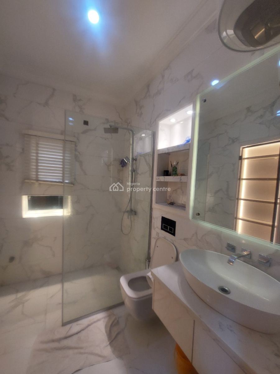 5 Bedrooms Detached Duplex with a Bq, 3 Bedrooms Guesthouse with 2 Rooms, Off Admiralty Road, Lekki Phase 1, Lekki, Lagos, Detached Duplex for Rent