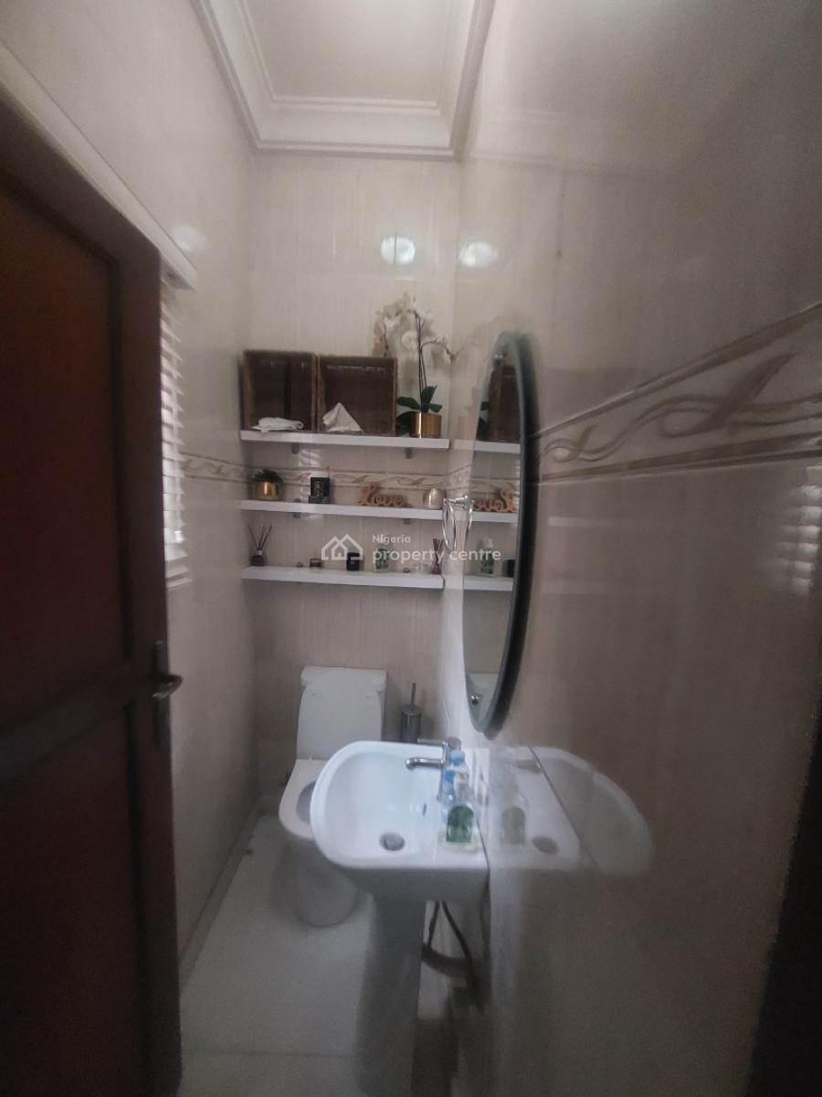 5 Bedrooms Detached Duplex with a Bq, 3 Bedrooms Guesthouse with 2 Rooms, Off Admiralty Road, Lekki Phase 1, Lekki, Lagos, Detached Duplex for Rent