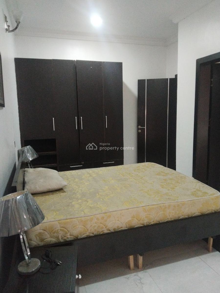 Standard 2 Bedroom Flat, By Nike Arts Gallery, Ikate Elegushi, Lekki, Lagos, Flat / Apartment for Rent
