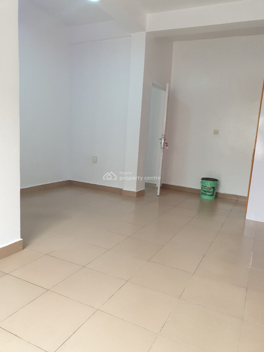 Spacious Studio 2 Bedroom Flat, Osapa, Lekki, Lagos, Flat / Apartment for Rent