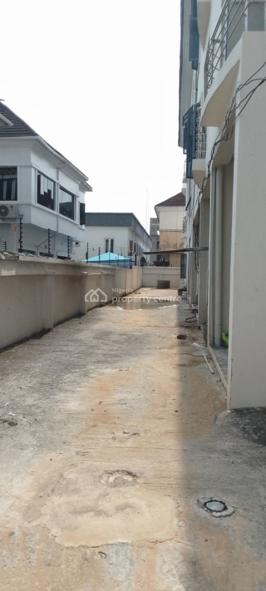 a Standard 2 Bedroom Apartment, Lekki County Homes, Ikota, Lekki, Lagos, Flat / Apartment for Rent