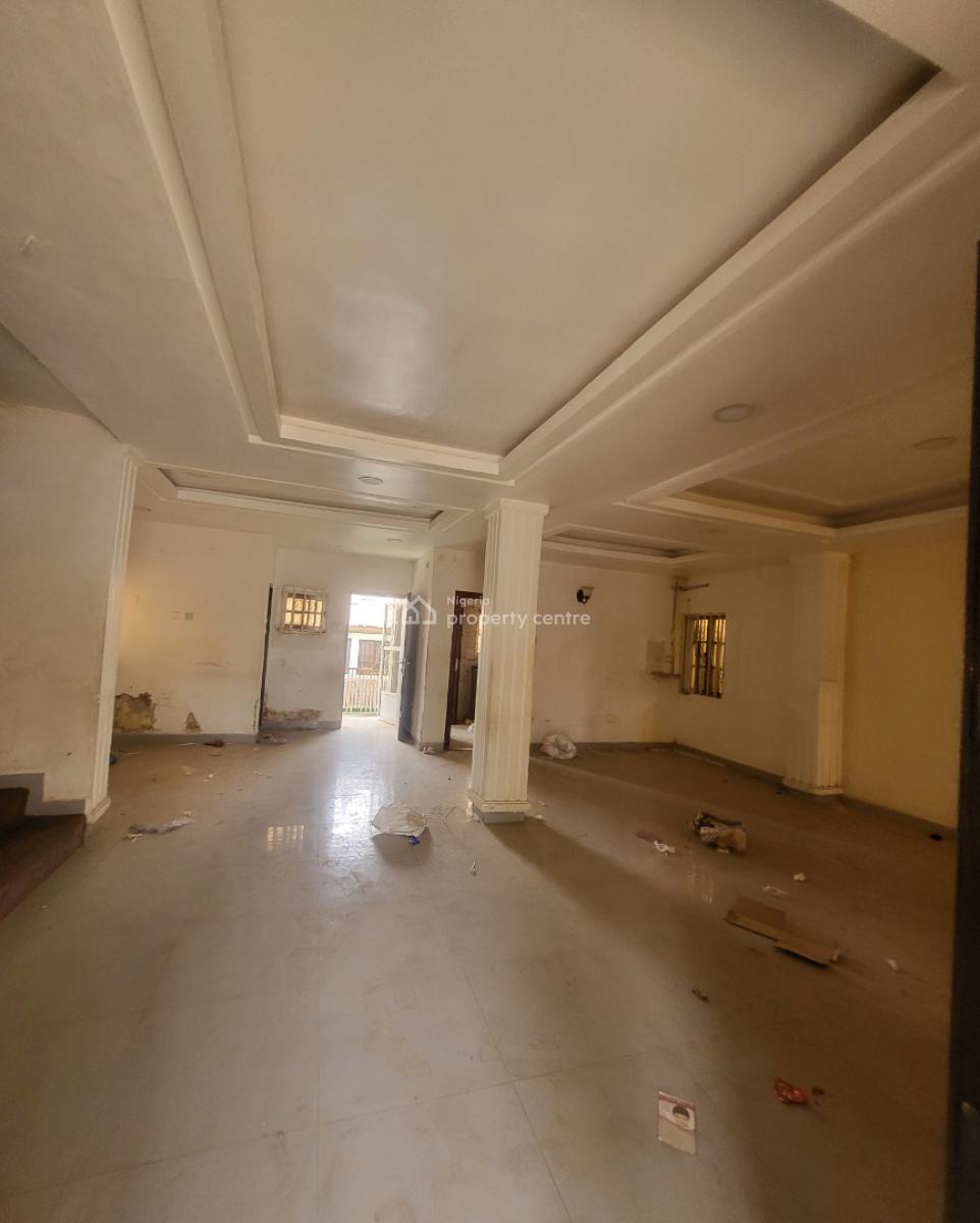 Luxurious Massive 3 Bedroom Terrace Duplex with Bq, Inside Suncity Estate, Galadimawa, Abuja, Semi-detached Duplex for Rent