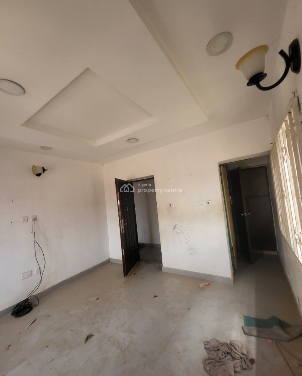 Luxurious Massive 3 Bedroom Terrace Duplex with Bq, Inside Suncity Estate, Galadimawa, Abuja, Semi-detached Duplex for Rent