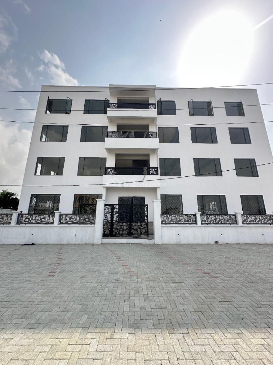 a Whole Complex Building in a Strategic Location, Ikate, Lekki, Lagos, Detached Duplex for Sale