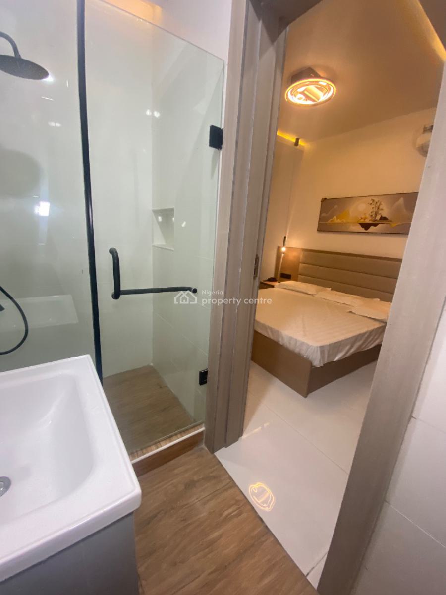 Fully Furnished 1 Bedroom Apartment, Lekki Phase 1, Lekki, Lagos, Mini Flat (room and Parlour) for Sale