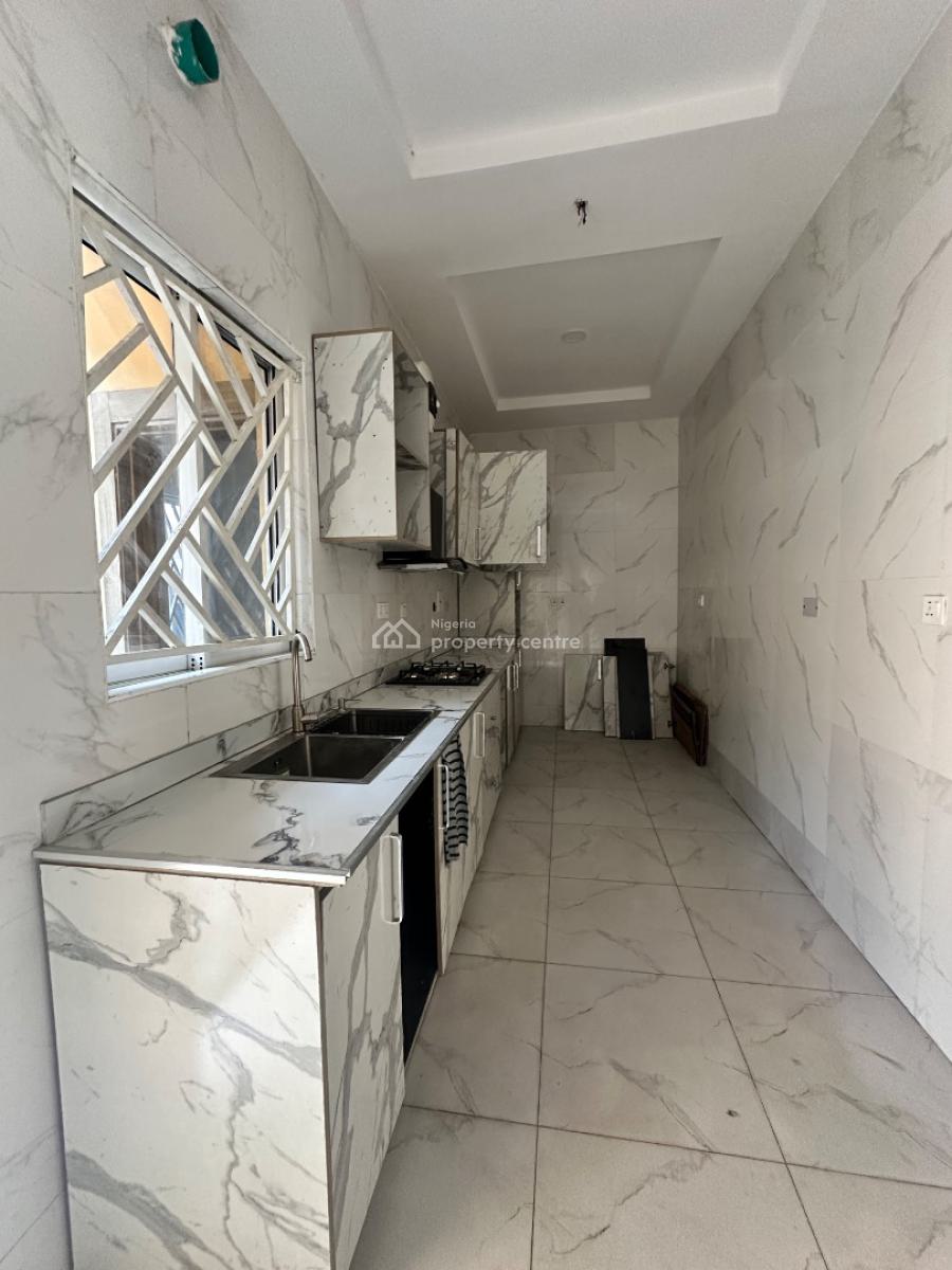 2 Bedroom Apartment with Bq, Ajah, Lagos, Flat / Apartment for Sale