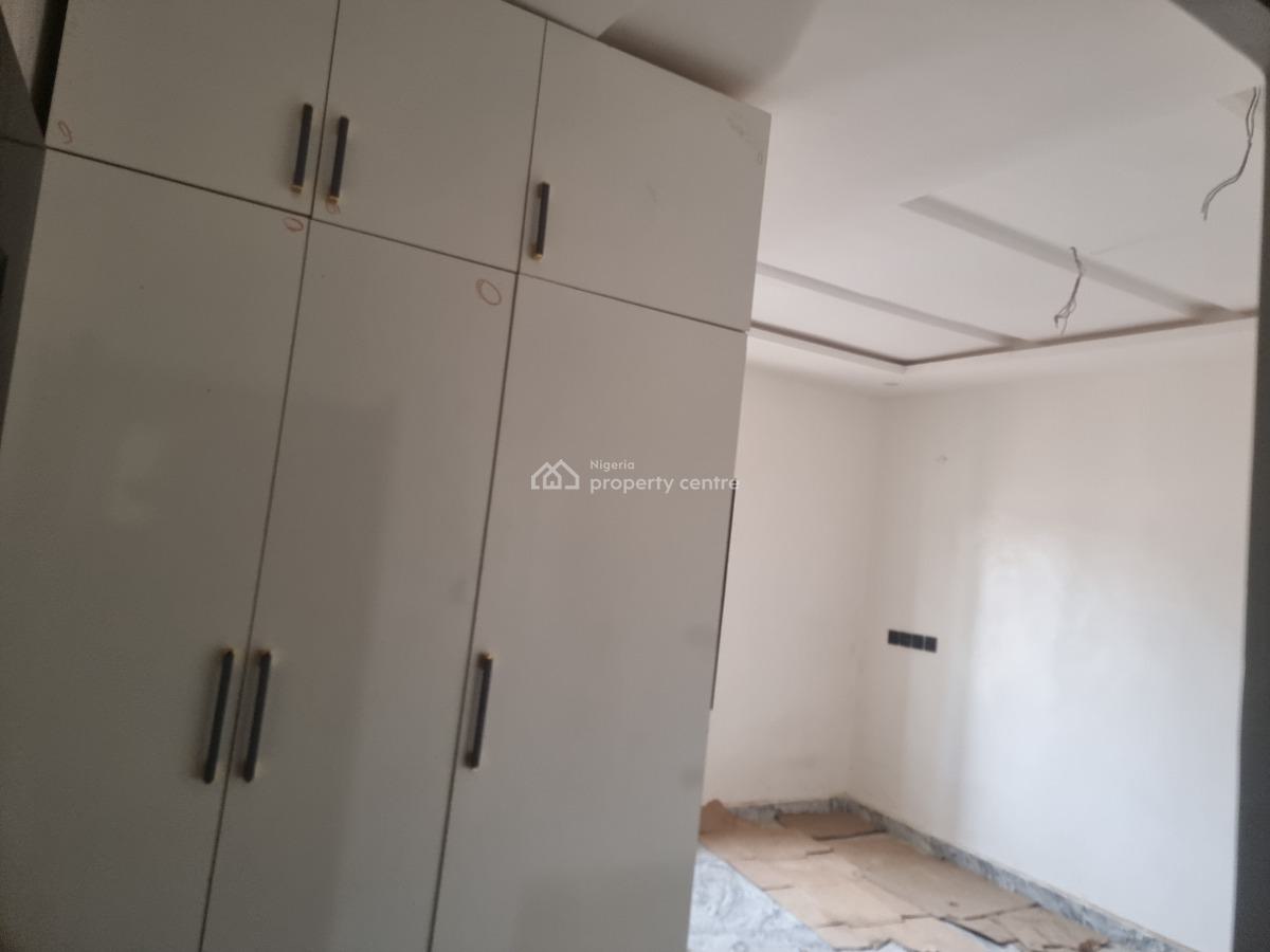 Smart 4 Bedroom Terrace Duplex, Estate Opposite Dunamis Glory Dome, Lugbe District, Abuja, Terraced Duplex for Rent