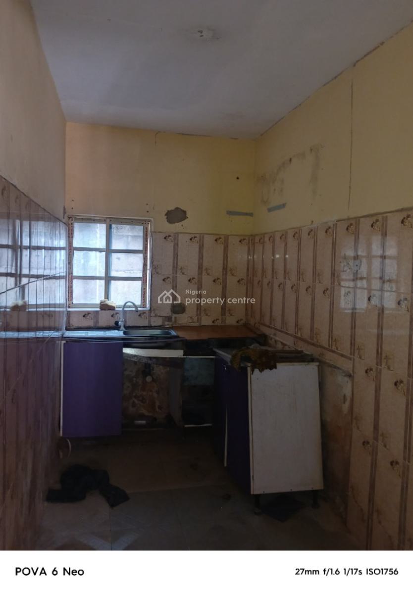 Executive and Spacious Miniflat, Off Randle Avenue, Surulere, Lagos, Mini Flat (room and Parlour) for Rent