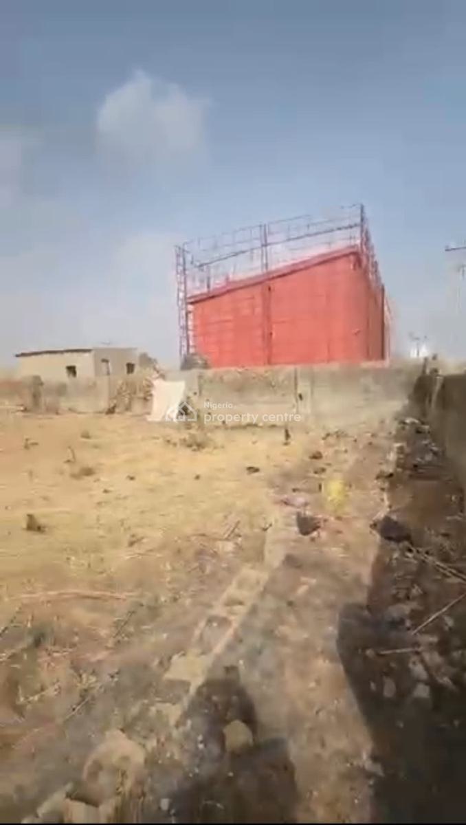 Residential Land Occupying 1500sqm, Along Yemi Osibanjo Way, Maitama District, Abuja, Residential Land for Rent