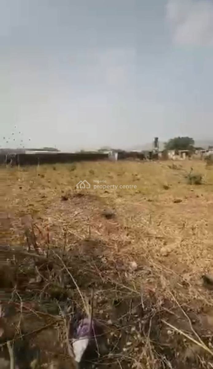 Residential Land Occupying 1500sqm, Along Yemi Osibanjo Way, Maitama District, Abuja, Residential Land for Rent