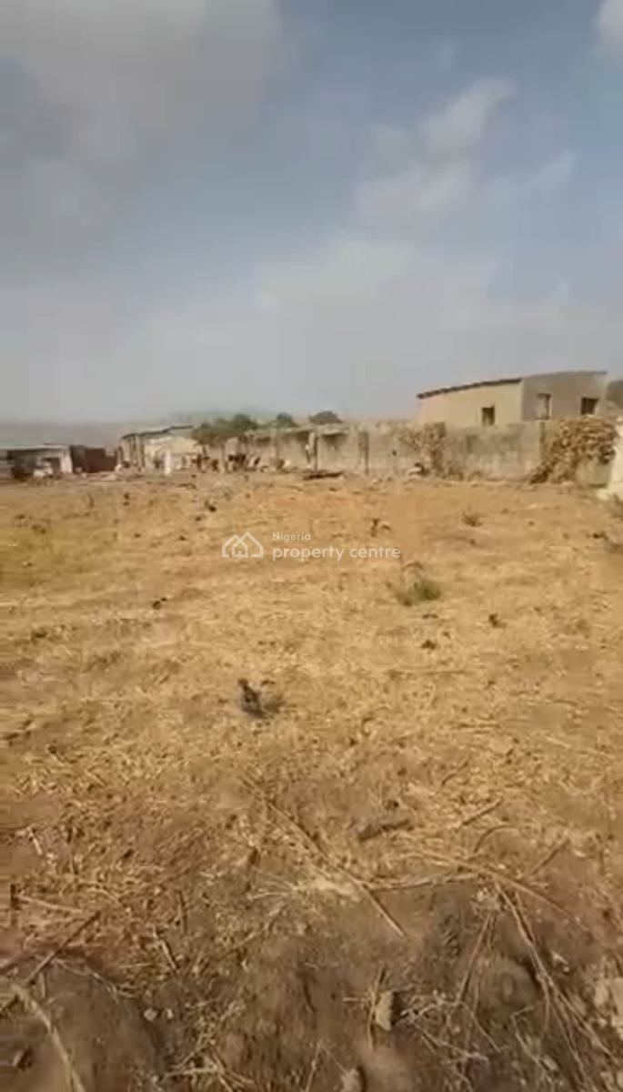 Residential Land Occupying 1500sqm, Along Yemi Osibanjo Way, Maitama District, Abuja, Residential Land for Rent