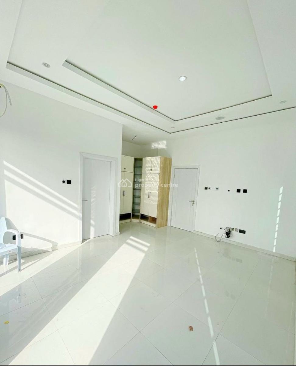 *fully Serviced 4bedroom Terrace Duplex in a Serene Estate, Osapa, Lekki, Lagos, Terraced Duplex for Rent