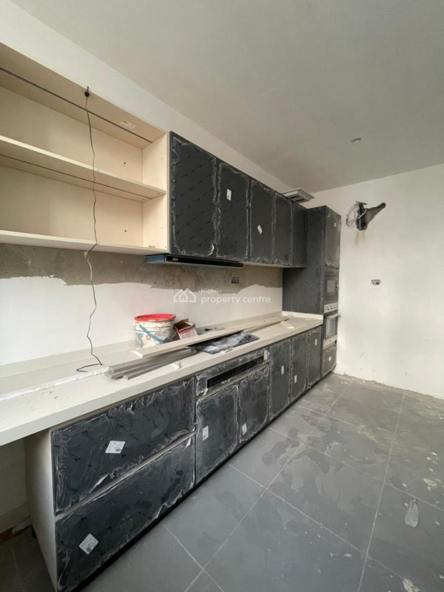 Modern Newly Built 2 Bedroom Apartment in a Secured Estate, Lekki Phase 1, Lekki, Lagos, Flat / Apartment for Sale