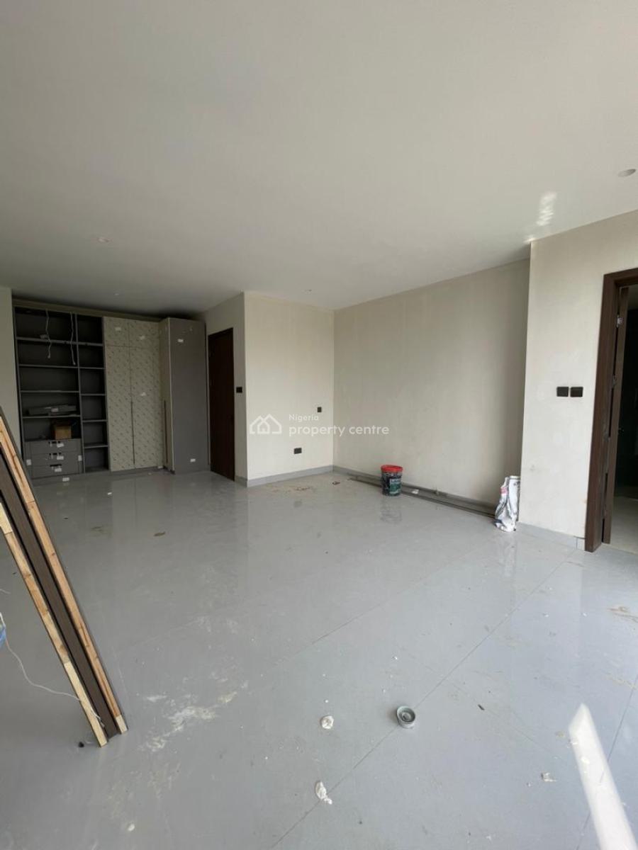 Modern Newly Built 2 Bedroom Apartment in a Secured Estate, Lekki Phase 1, Lekki, Lagos, Flat / Apartment for Sale