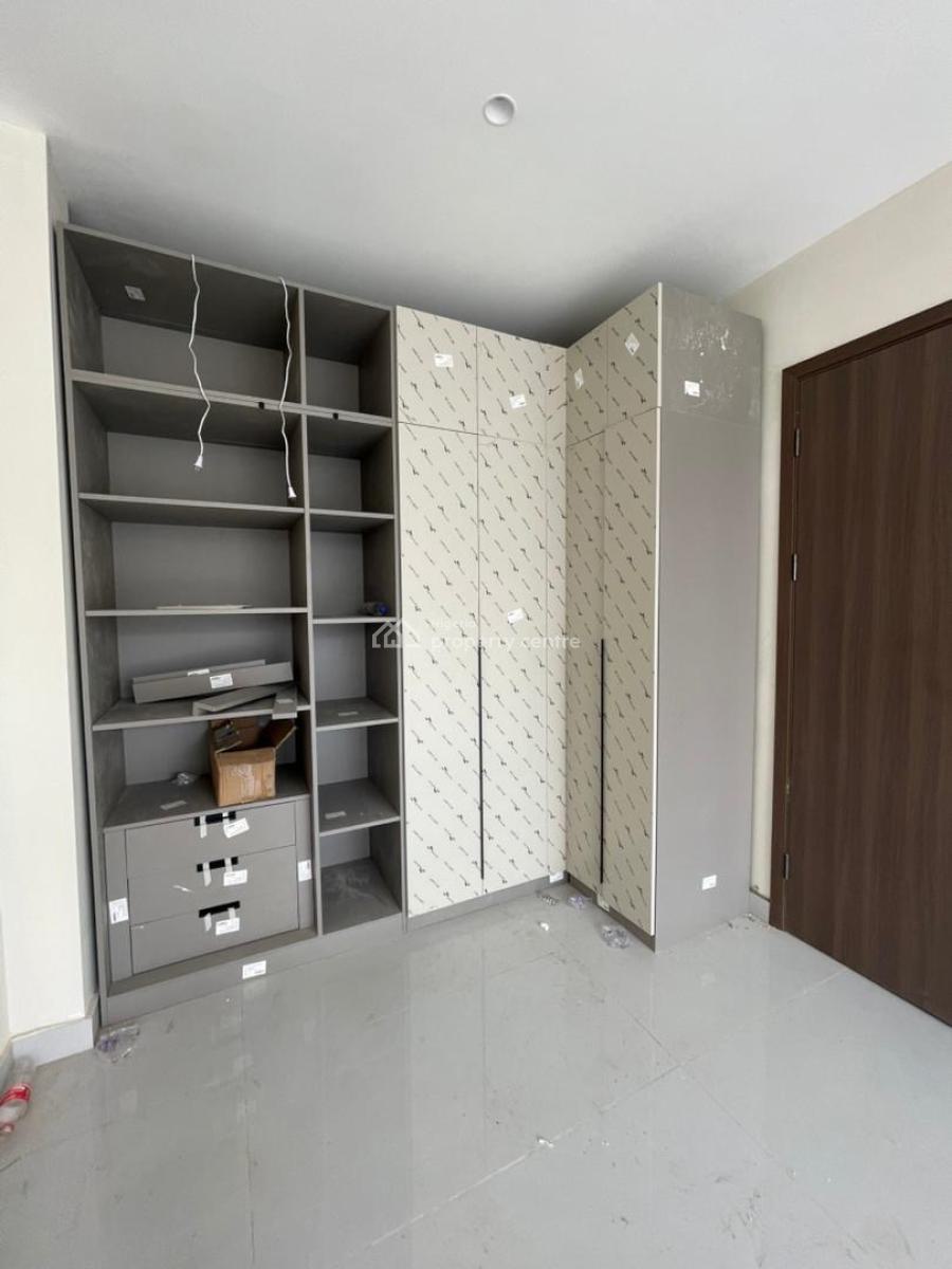 Modern Newly Built 2 Bedroom Apartment in a Secured Estate, Lekki Phase 1, Lekki, Lagos, Flat / Apartment for Sale