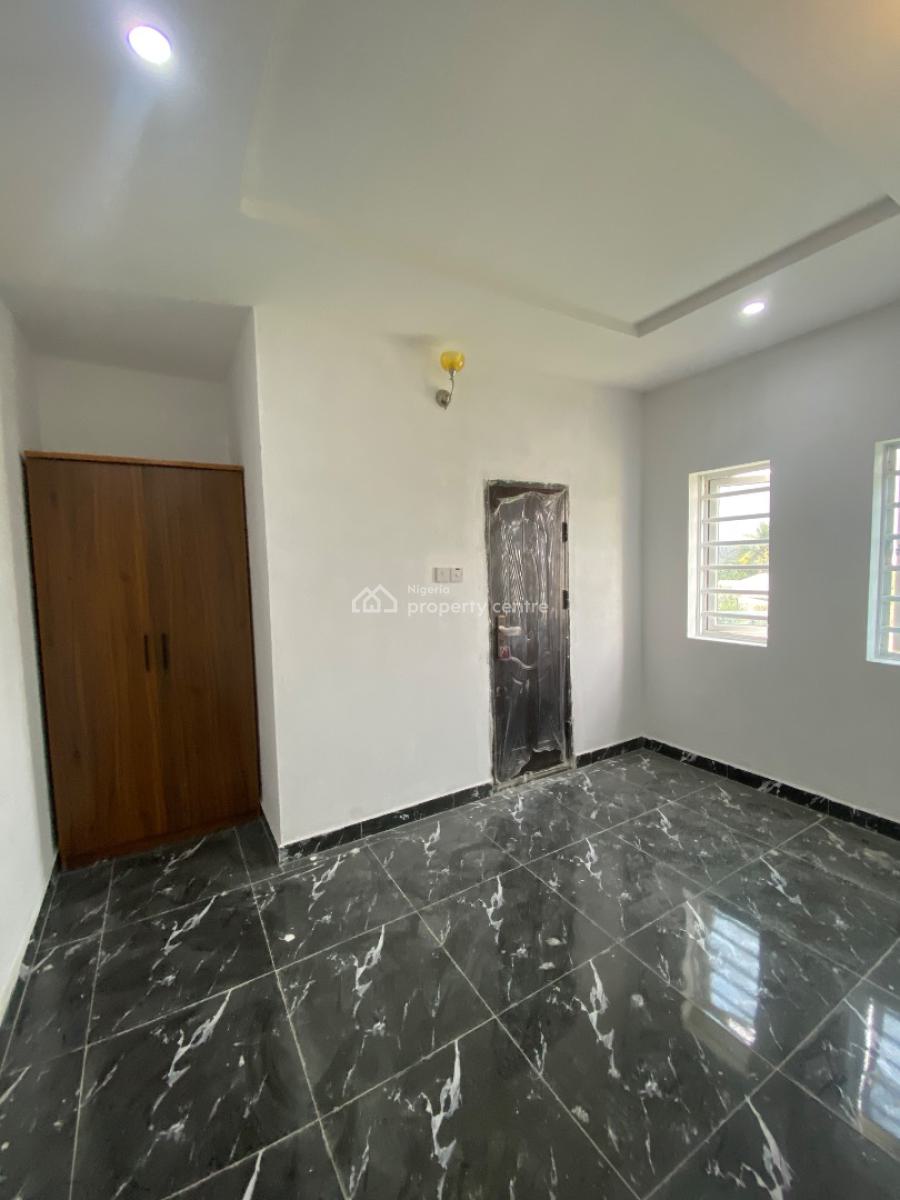 Brand New One Bedroom Apartment Roof Top, Peaceland Area Ogombo, Ajah, Lagos, Mini Flat (room and Parlour) for Rent