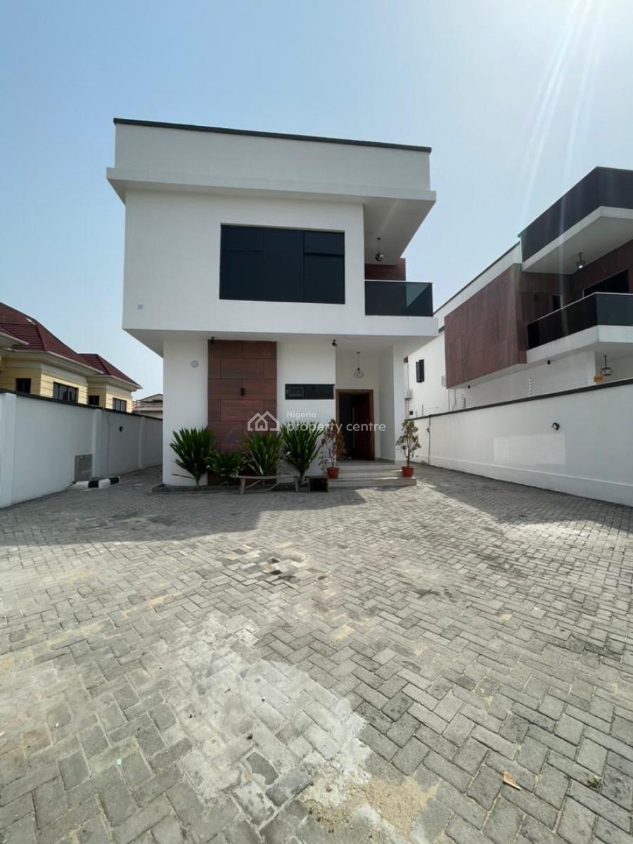 Exquisite Spacious 5 Bedroom Fully Detached Duplex with 2 Rooms Bq, Phase 1, Lekki, Lagos, Detached Duplex for Rent