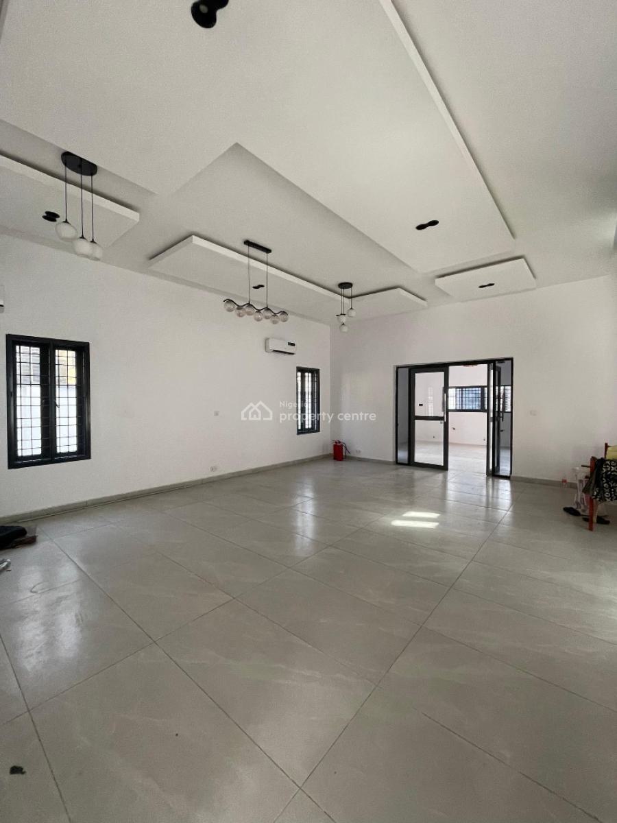 Exquisite Spacious 5 Bedroom Fully Detached Duplex with 2 Rooms Bq, Phase 1, Lekki, Lagos, Detached Duplex for Rent