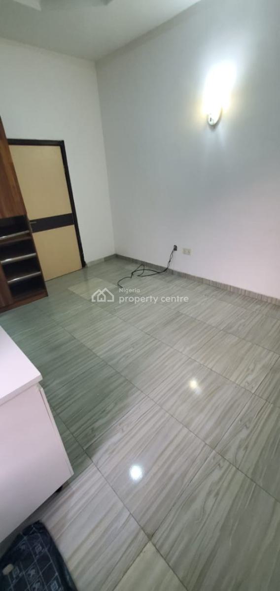 Spacious Studio Apartment, Lekki County, Lekki Phase 2, Lekki, Lagos, Flat / Apartment for Rent