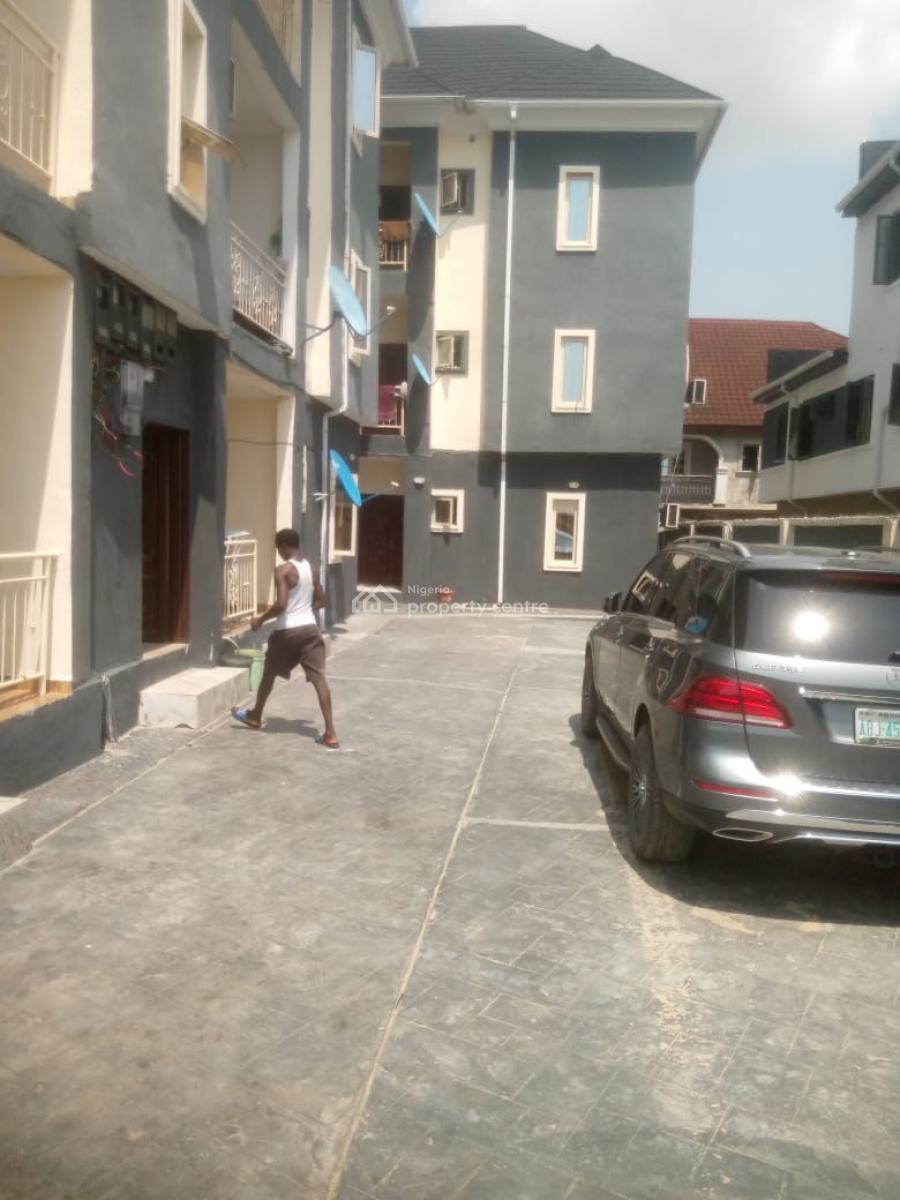 Standard 2 Bedroom Apartment (upstairs), Royal Palm Estate Badore Addo Ajah Lagos, Badore, Ajah, Lagos, Flat / Apartment for Rent